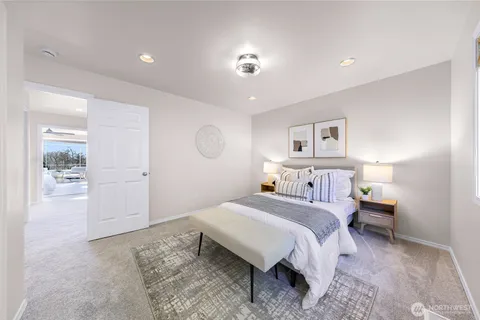 $995,000 | 11302 Ohde Circle, Unit 13, Kirkland, WA 98033