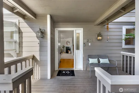 $995,000 | 11302 Ohde Circle, Unit 13, Kirkland, WA 98033
