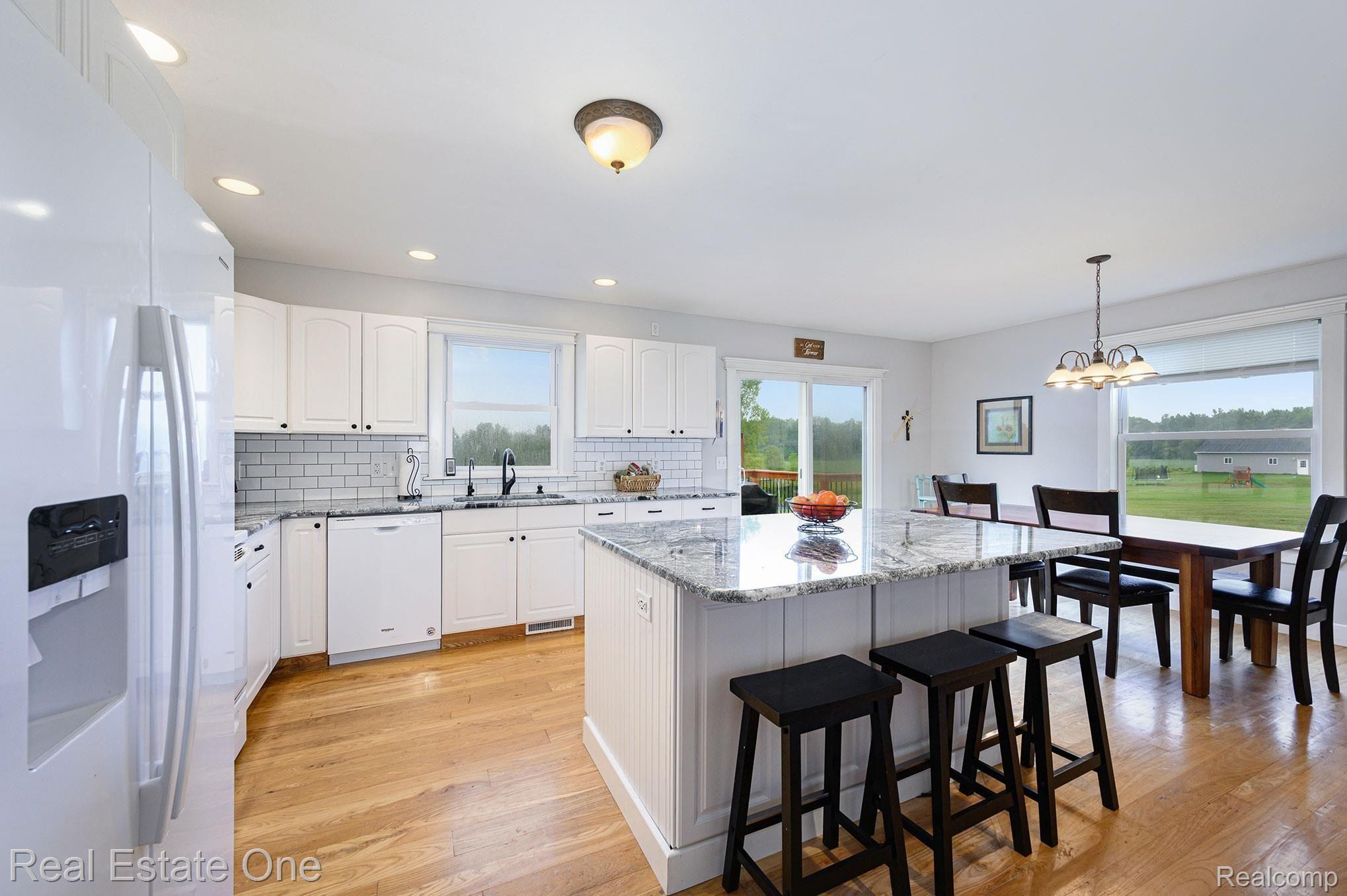 67 East Castle Road Fostoria, MI 48435 - Photo 4 of 45 SRS_2752.jpg