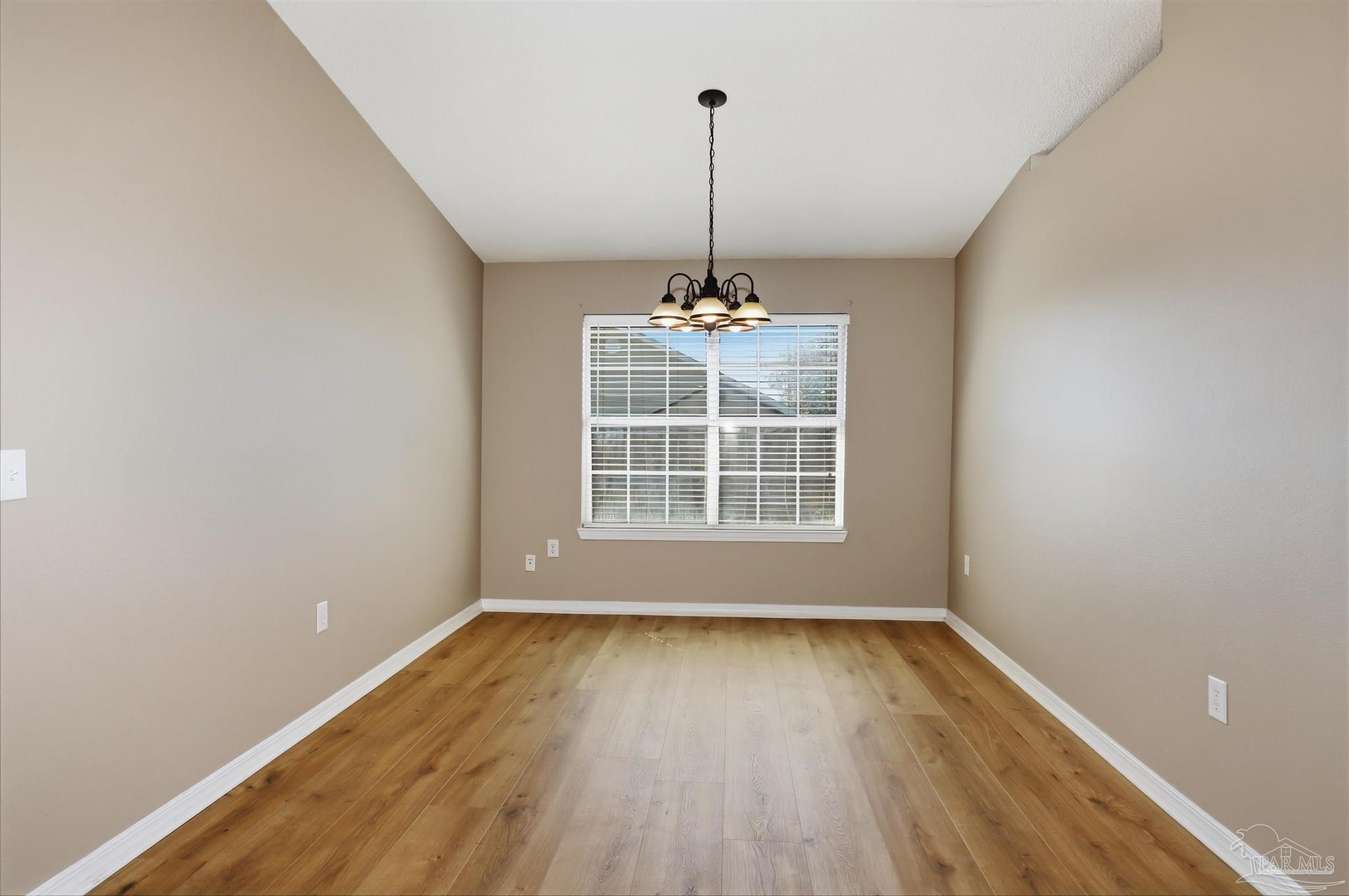 6172 Meursalt Road Milton, FL 32570 - Photo 7 of 31 Gallery Image 7