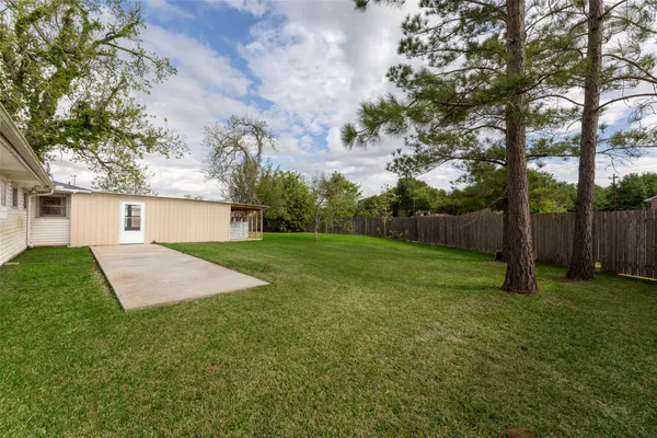 $235,000 | 1327 Hodges Lane, Wharton, TX 77488