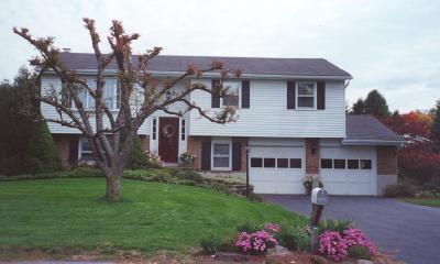 3602 Lenaire Road Bethlehem, PA 18020 - Photo 1 of 6 Gallery Image 1