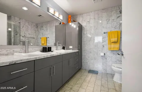 $1,049,000 | 7167 East Rancho Vista Drive, Unit 4007, Scottsdale, AZ 85251