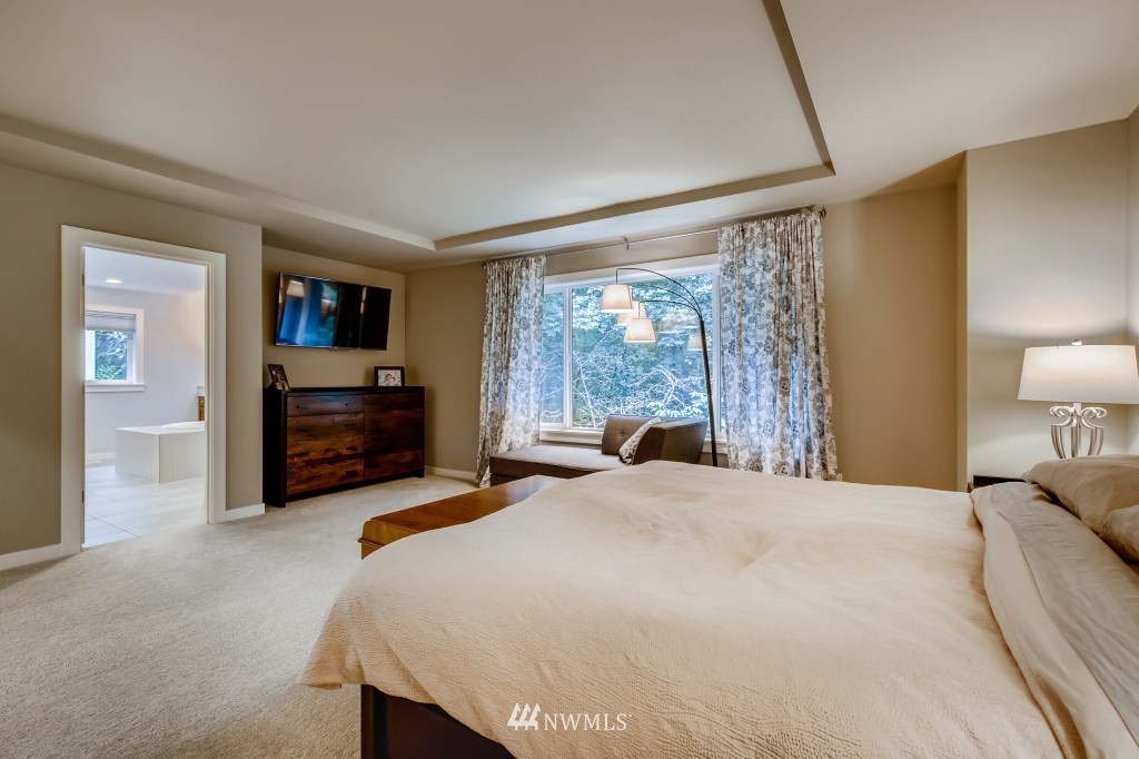 21915 37th Avenue Southeast Bothell, WA 98021 - Photo 22 of 38 Gallery Image 22