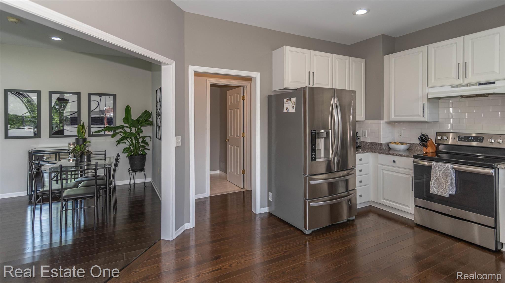 41859 Mitchell Road, Unit 16 Novi, MI 48377 - Photo 12 of 35 00__19.jpg
