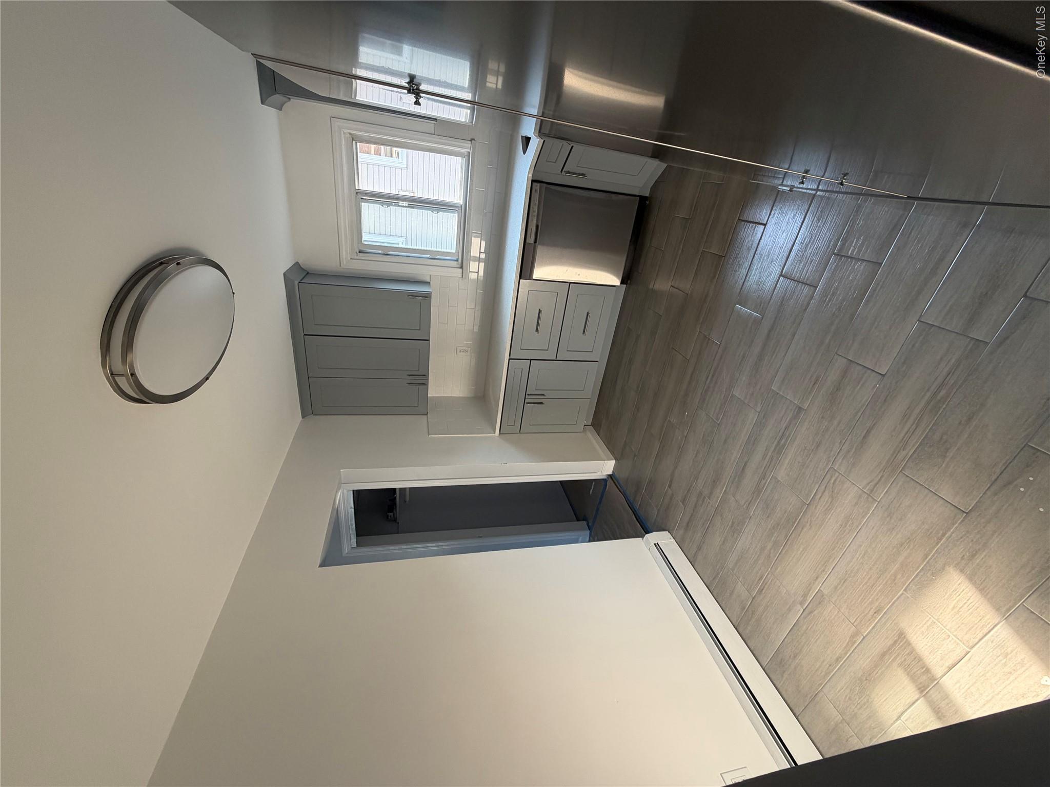 15 Major Road, Unit UPPR Massapequa, NY 11758 - Photo 3 of 12