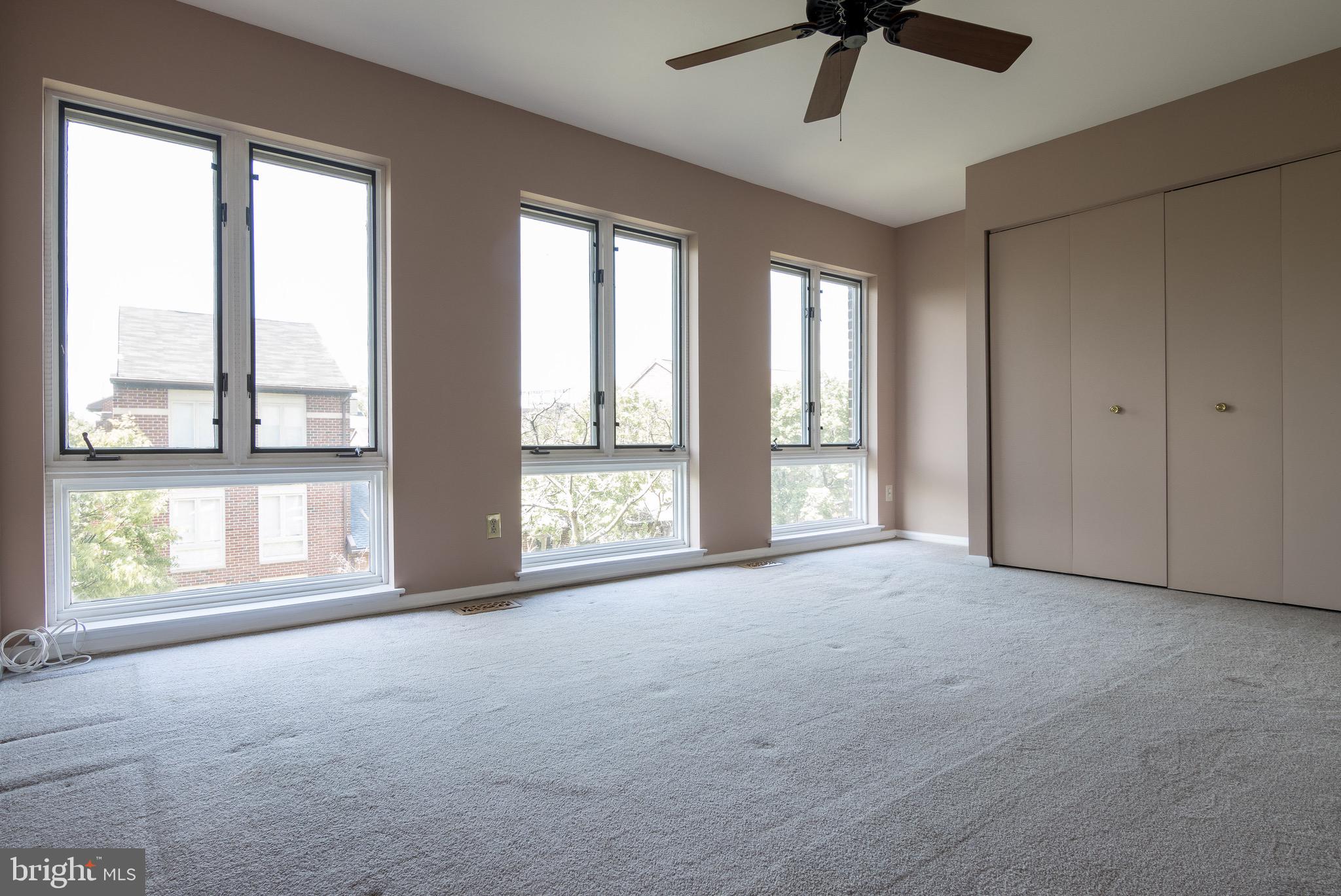 627 South Hanover Street Baltimore, MD 21230 - Photo 24 of 41 a view of an empty room with a window