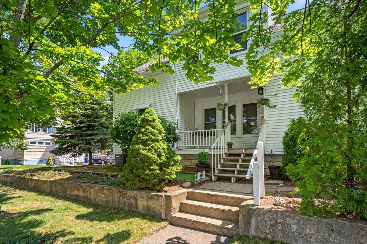 689 Rimmon Street Manchester, NH 03102 - Photo 2 of 32