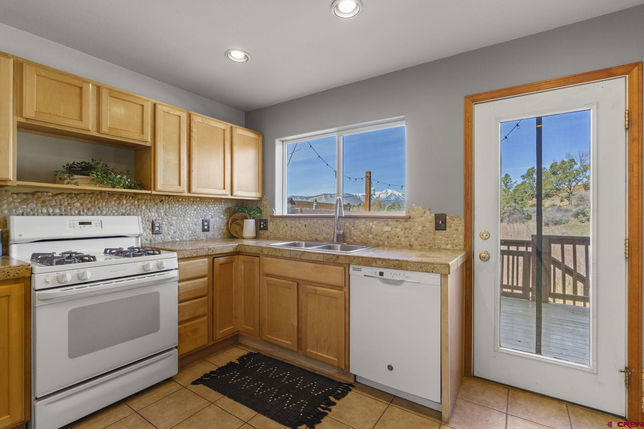 205 Jenkins Ranch Road, Unit A Durango, CO 81301 - Photo 9 of 38 Gallery Image 9