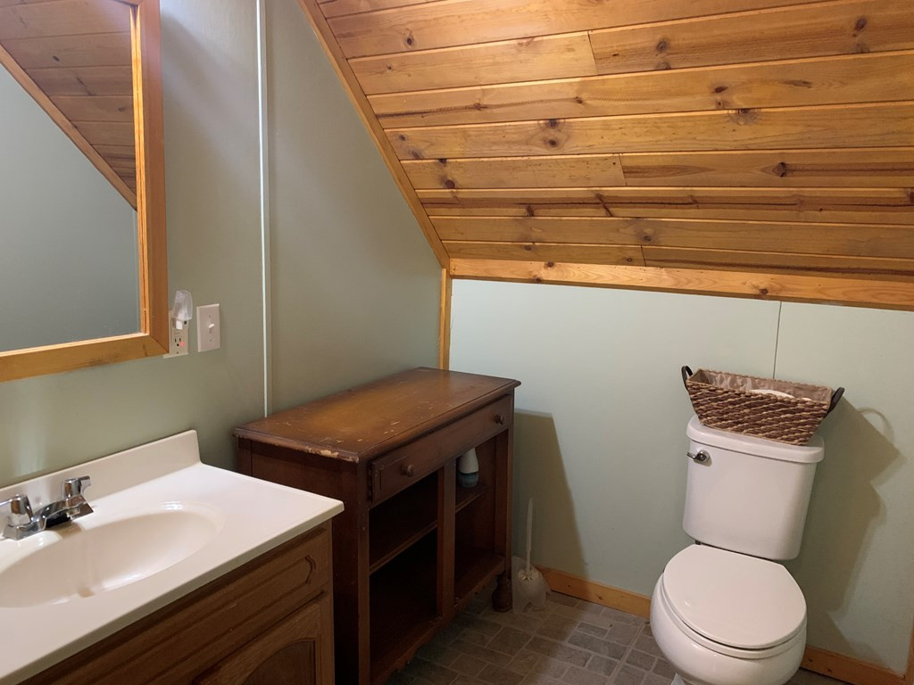 437-441 Shields Creek Road Topton, NC 28781 - Photo 35 of 51