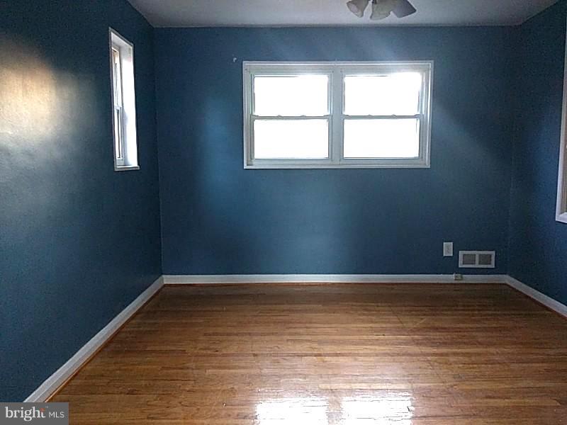 7101 Boxford Road Baltimore, MD 21215 - Photo 9 of 24 Dining Room
