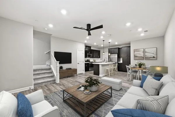 $729,000 | 1118 Delpy View, Vista, CA 92084