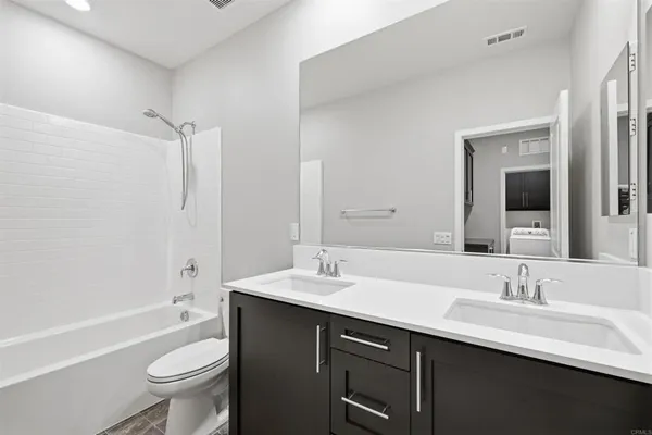 $729,000 | 1118 Delpy View, Vista, CA 92084