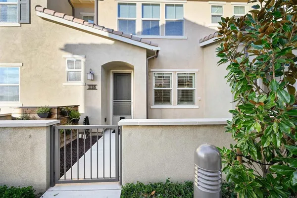 $729,000 | 1118 Delpy View, Vista, CA 92084