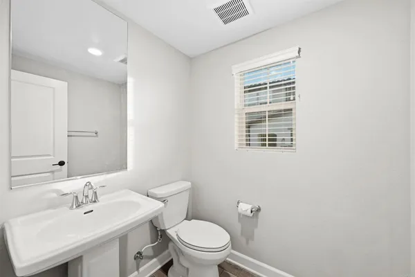 $729,000 | 1118 Delpy View, Vista, CA 92084