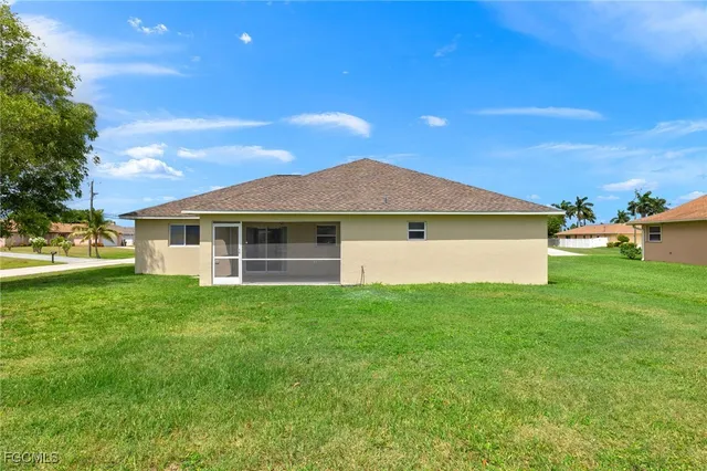 $2,165 | 3919 Southwest 14th Avenue, Cape Coral, FL 33914