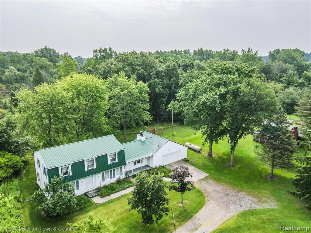 1925 Chilson Road Howell, MI 48843 - Photo 39 of 40