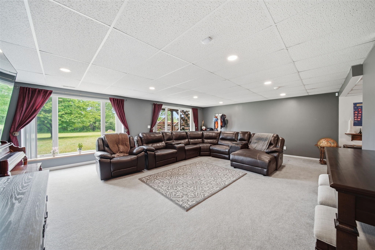 10799 Austin Road Brooklyn, MI 49230 - Photo 38 of 65