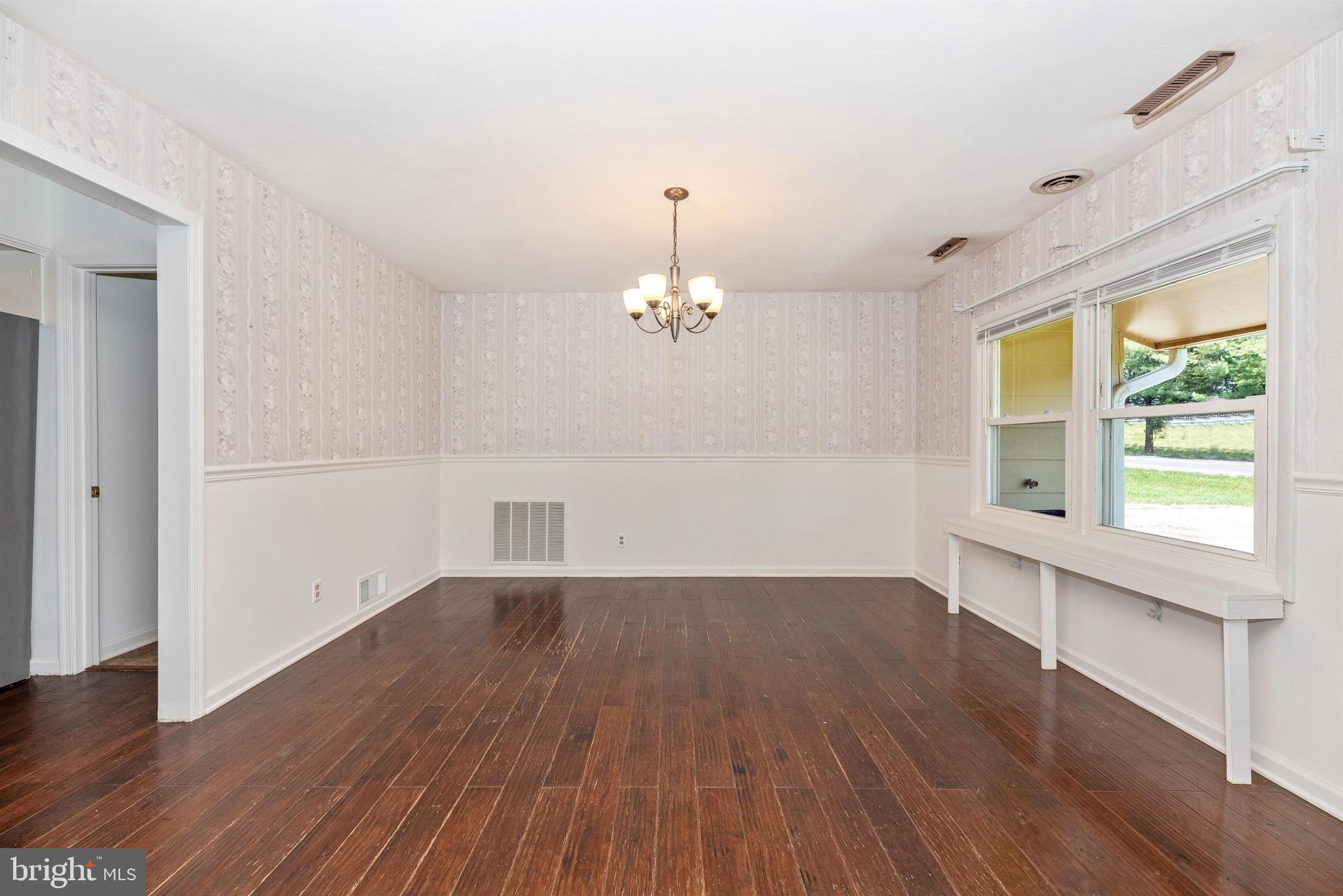 8319 Legg Road Frederick, MD 21704 - Photo 5 of 31 Gallery Image 5