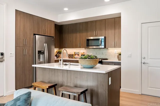 $3,795 | 5015 Avenida Lugano, Unit 5, Chula Vista, CA 91913