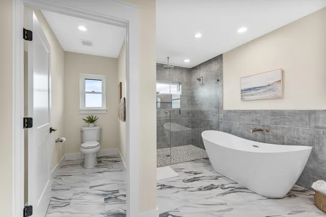 a view of a room with shelf