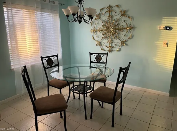 $2,995 | 240 Palm River Boulevard, Unit C102, Naples, FL 34110