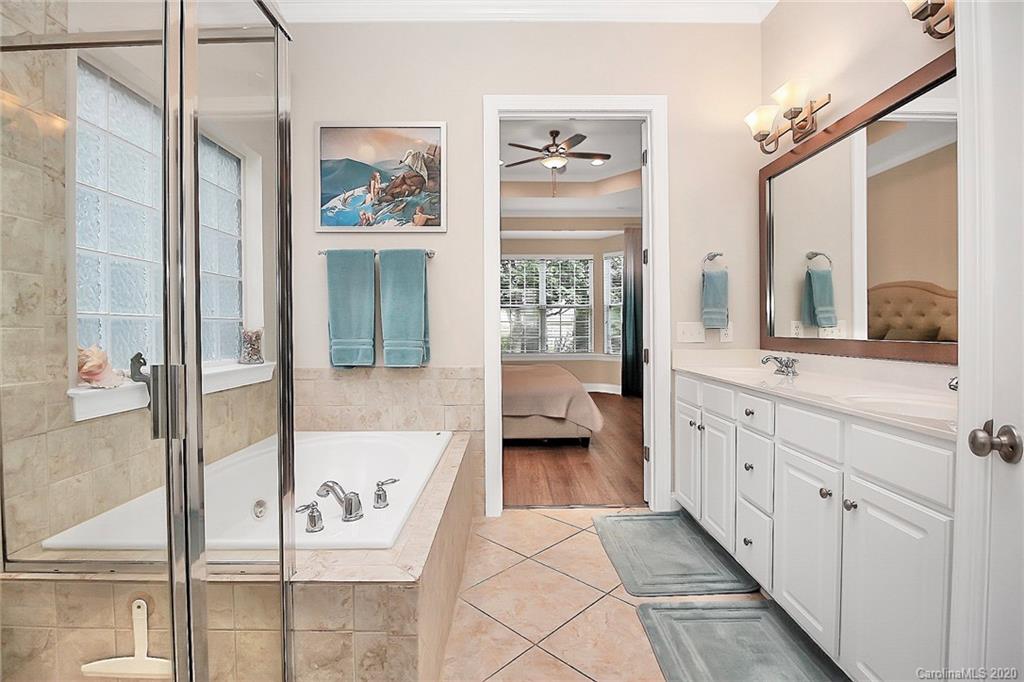 360 Miners Cove Way Fort Mill, SC 29708 - Photo 12 of 15 Gallery Image 12