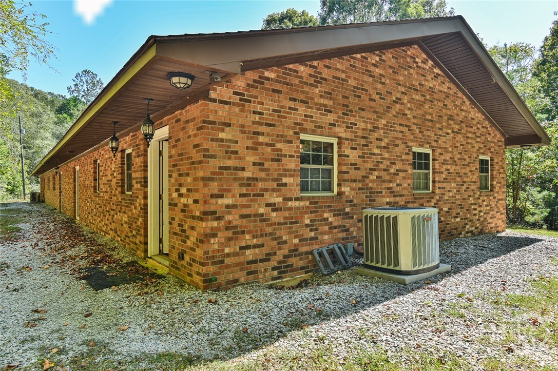 1163 Nickville Road Elberton, GA 30635 - Photo 33 of 39
