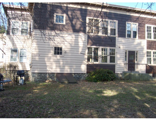 1-3 Samoset Road Worcester, MA 01604 - Photo 2 of 3 Gallery Image 2