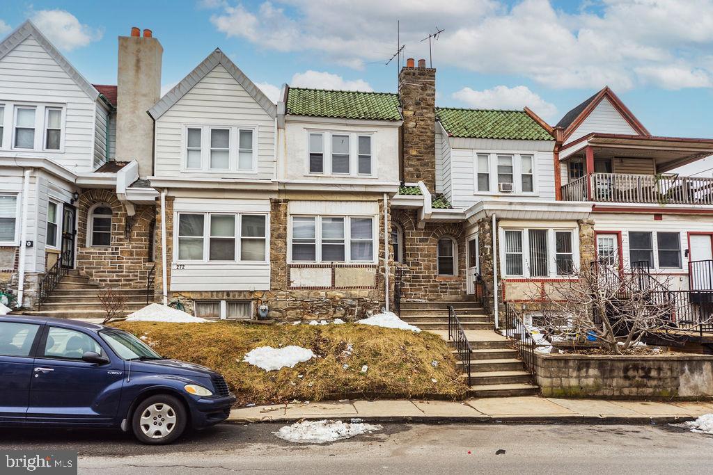 274 Avon Road Upper Darby, PA 19082 - Photo 2 of 24