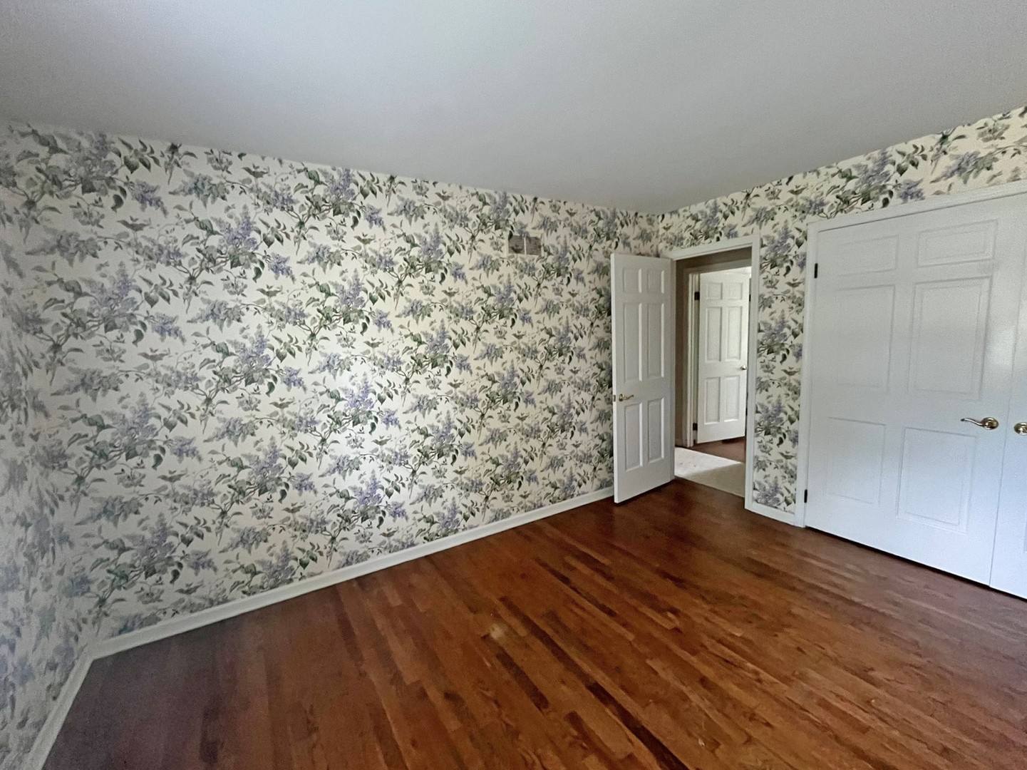 465 Sunset Road Barrington, IL 60010 - Photo 17 of 22 Gallery Image 17