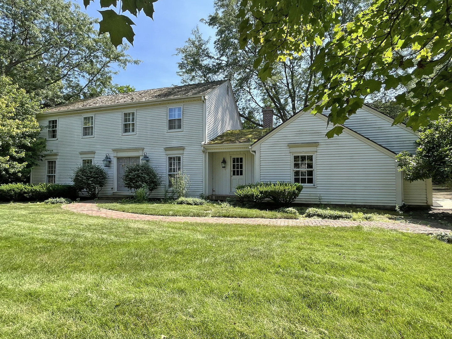 465 Sunset Road Barrington, IL 60010 - Photo 2 of 22 Gallery Image 2