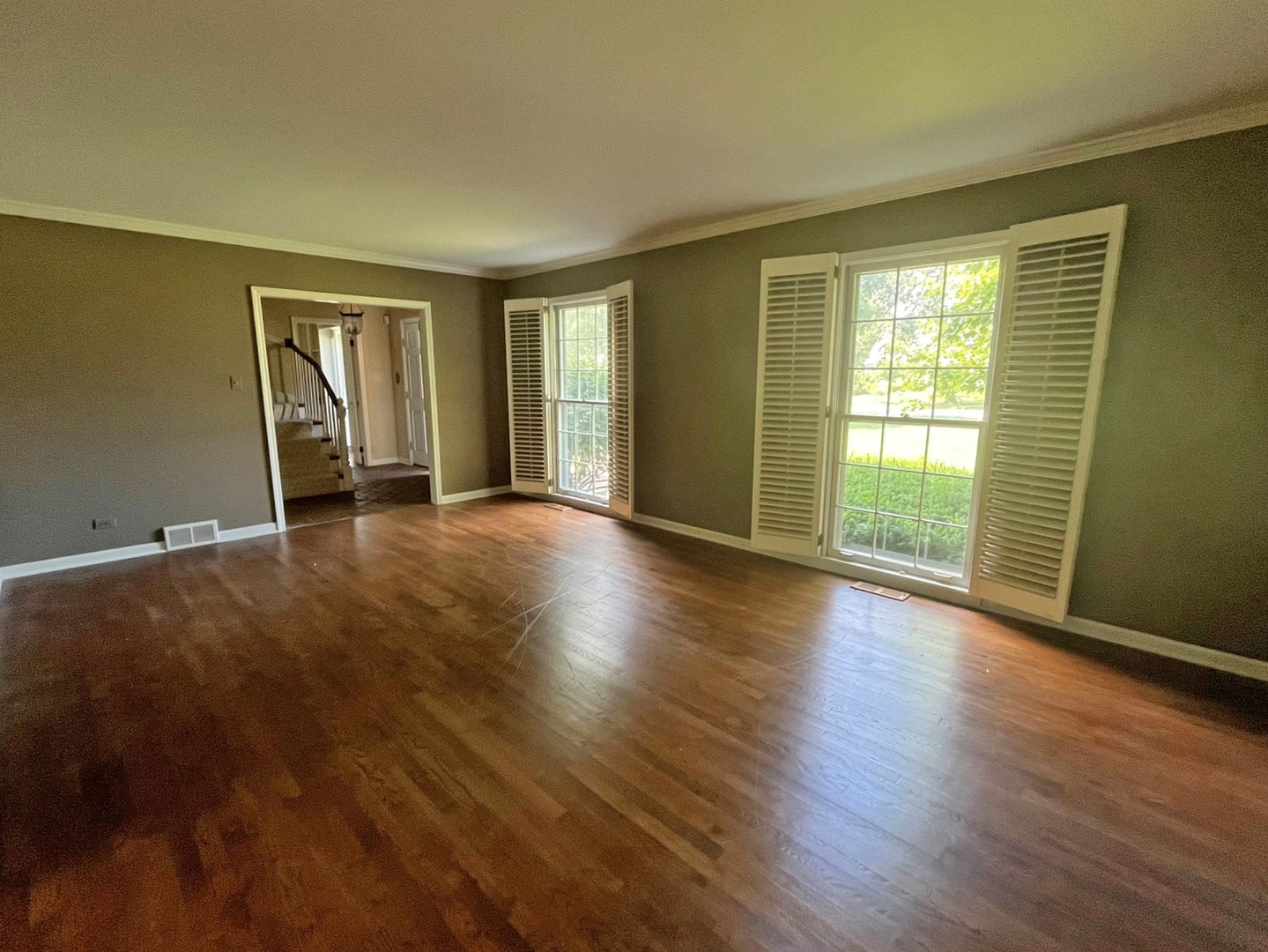 465 Sunset Road Barrington, IL 60010 - Photo 8 of 22 Gallery Image 8
