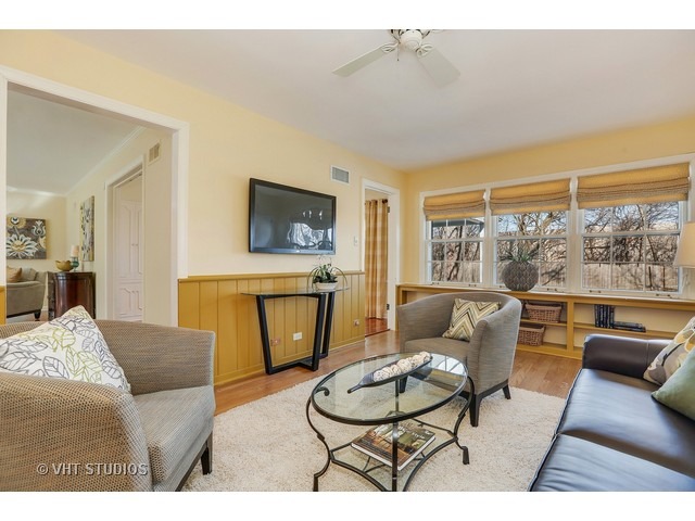 1165 Woodview Road Burr Ridge, IL 60527 - Photo 11 of 24