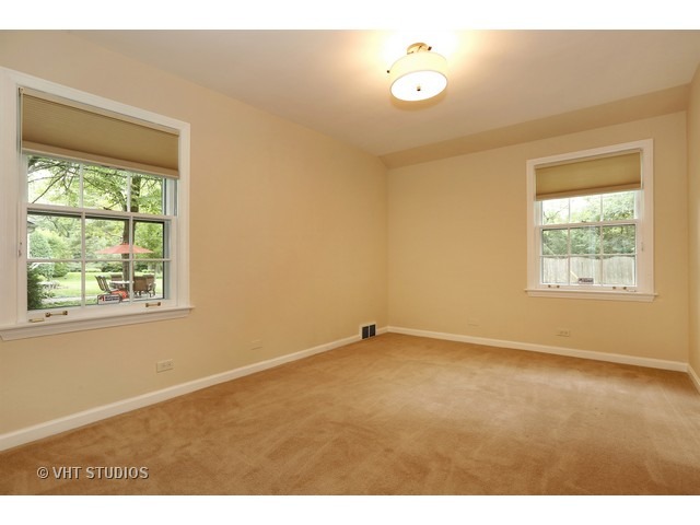 1165 Woodview Road Burr Ridge, IL 60527 - Photo 16 of 24