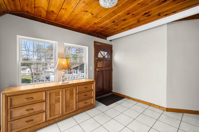 $535,000 | 120 Chases Grove Road, Derry, NH 03038