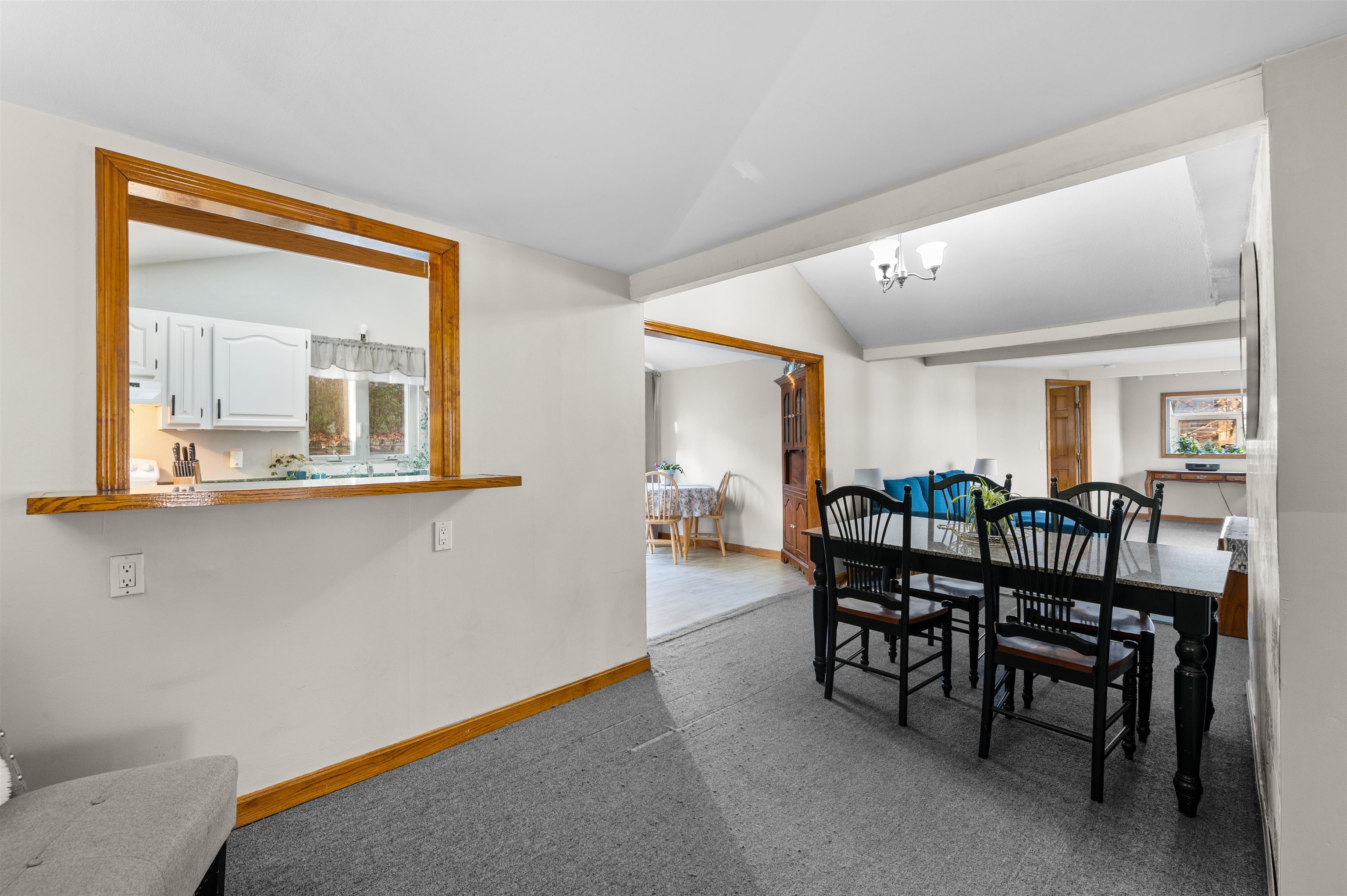 120 Chases Grove Road Derry, NH 03038 - Photo 17 of 48