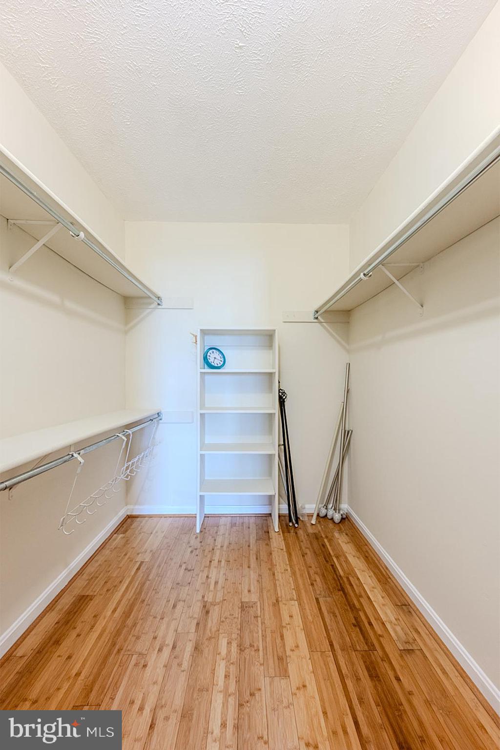 10176 Oakton Terrace Road, Unit 10176 Oakton, VA 22124 - Photo 19 of 35