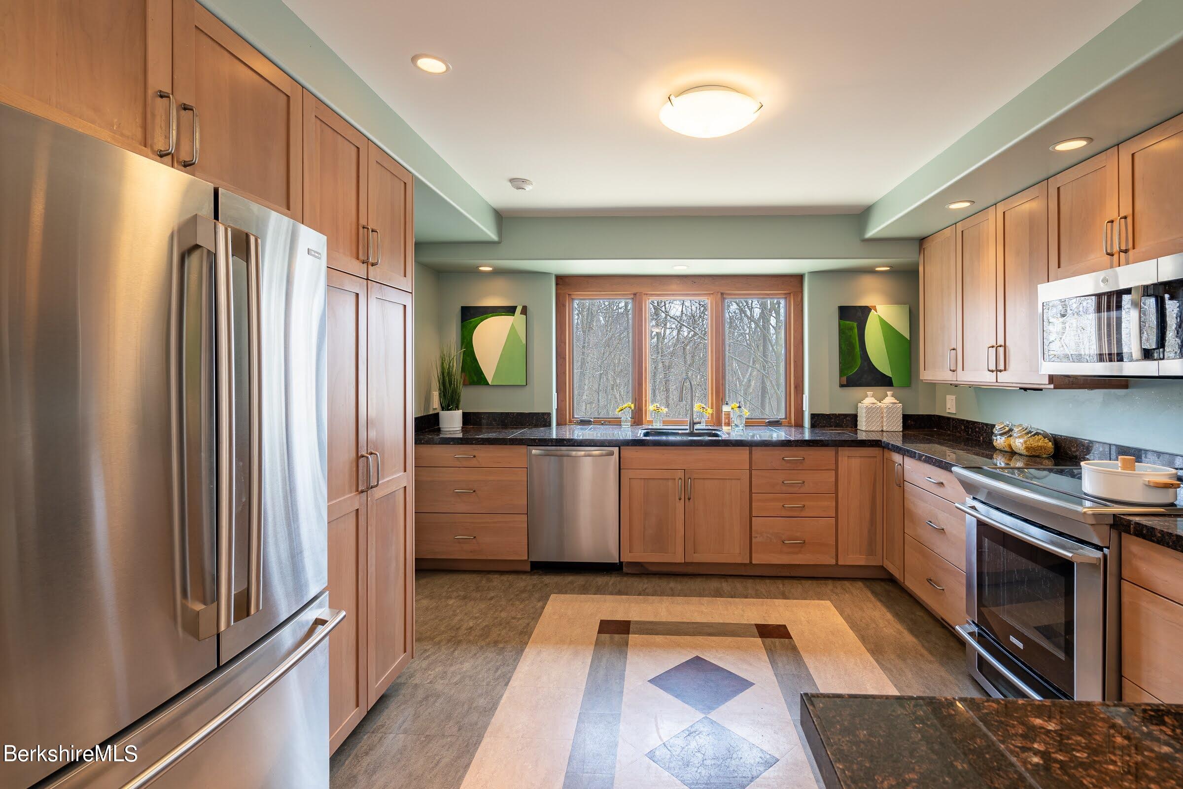 333 Leonhardt Road Becket, MA 01223 - Photo 26 of 58 26 kitchen 5
