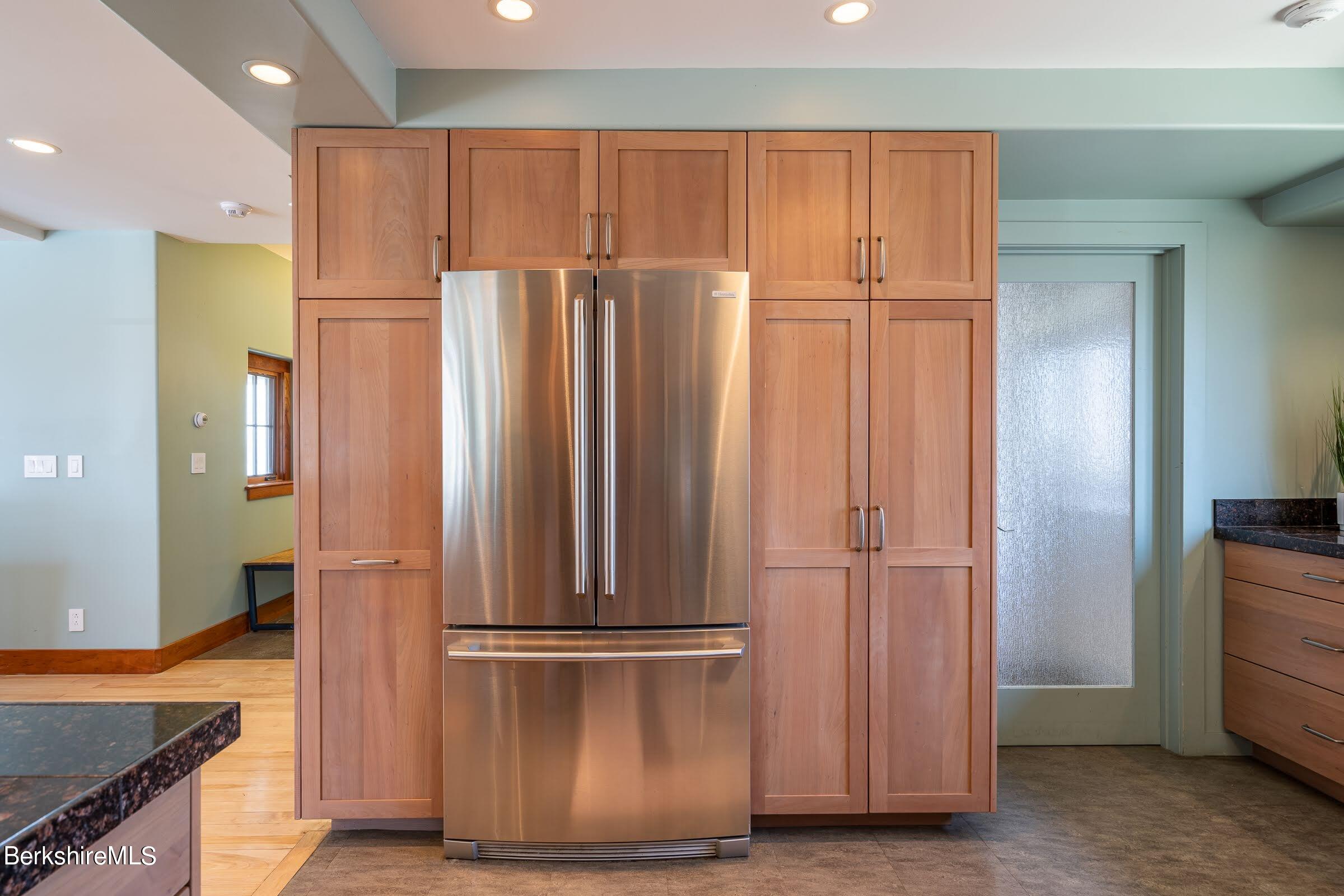 333 Leonhardt Road Becket, MA 01223 - Photo 28 of 58 28 kitchen 7