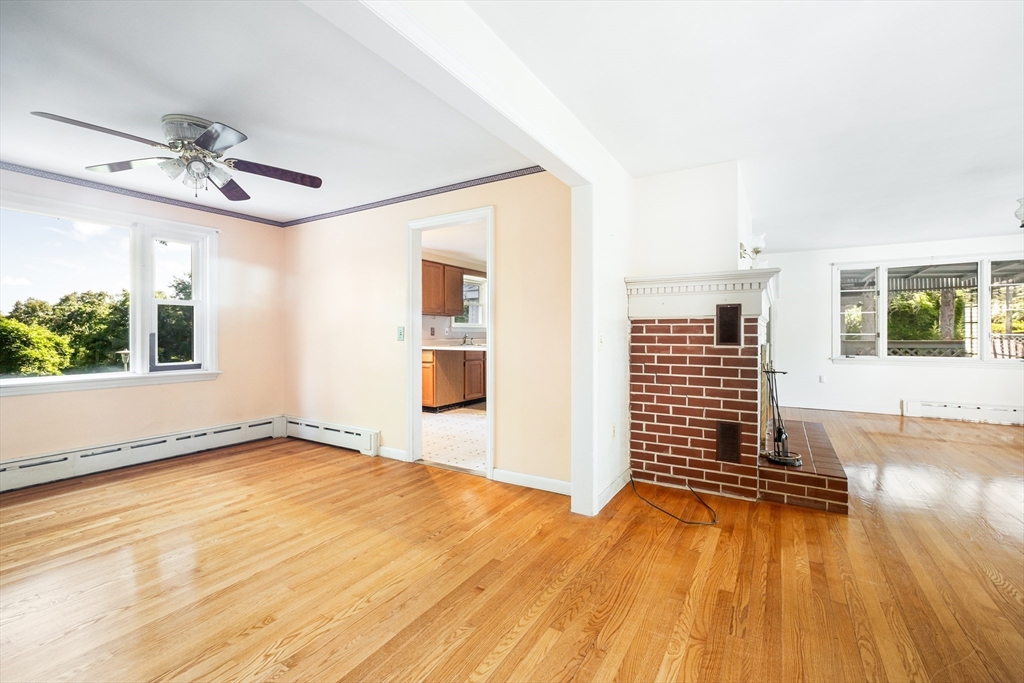 45 Indian Hill Road Worcester, MA 01606 - Photo 10 of 41