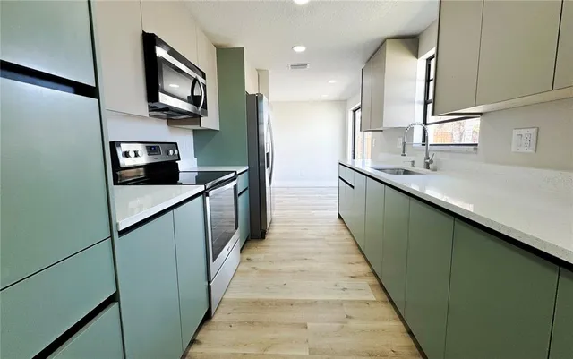 $410,000 | 8902 Wing Tip Court, Tampa, FL 33634