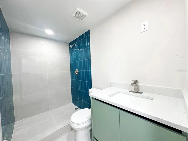 $410,000 | 8902 Wing Tip Court, Tampa, FL 33634