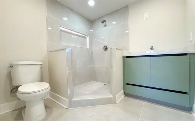 $410,000 | 8902 Wing Tip Court, Tampa, FL 33634