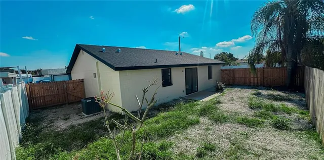 $410,000 | 8902 Wing Tip Court, Tampa, FL 33634