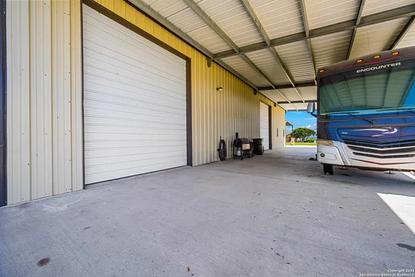 $395,000 | 100 Breesport Drive, Sandia, TX 78383