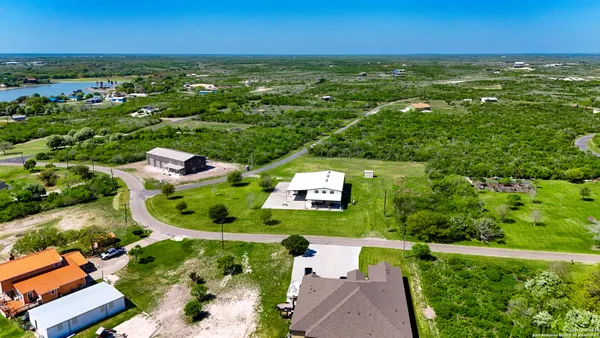 $395,000 | 100 Breesport Drive, Sandia, TX 78383