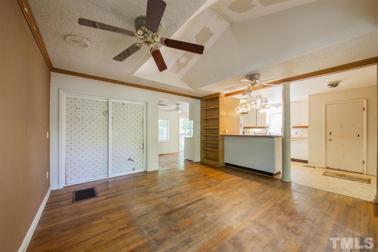 604 Grovemont Road Raleigh, NC 27603 - Photo 3 of 21