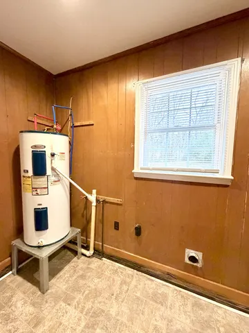 $1,195 | 838 Potters Lane, Clarksville, TN 37040