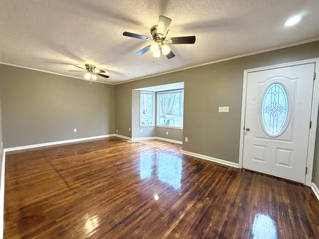 $1,195 | 838 Potters Lane, Clarksville, TN 37040